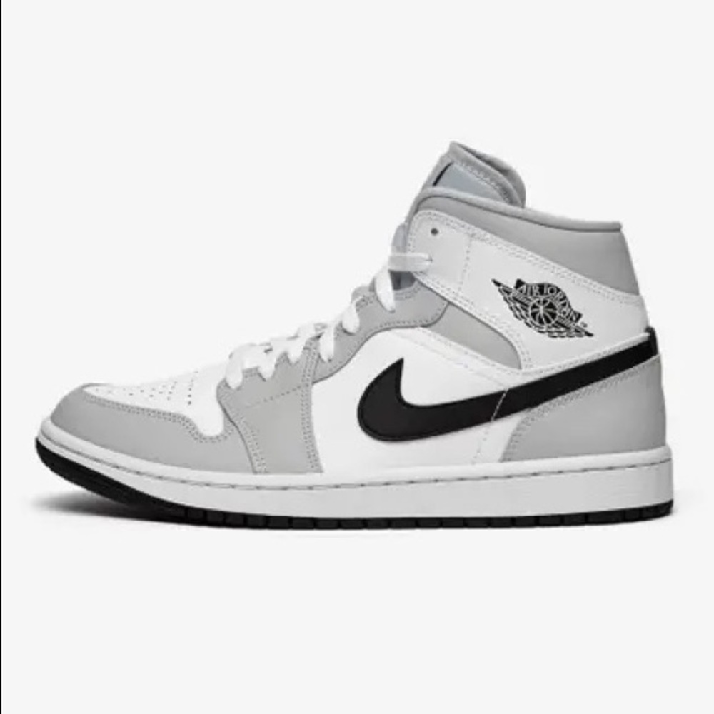 Grey Fog Jordan Mids Women’s size 7.5